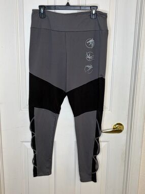 The Witcher Leggings Womens Large Gray Black Athletic Cosplay Activewear